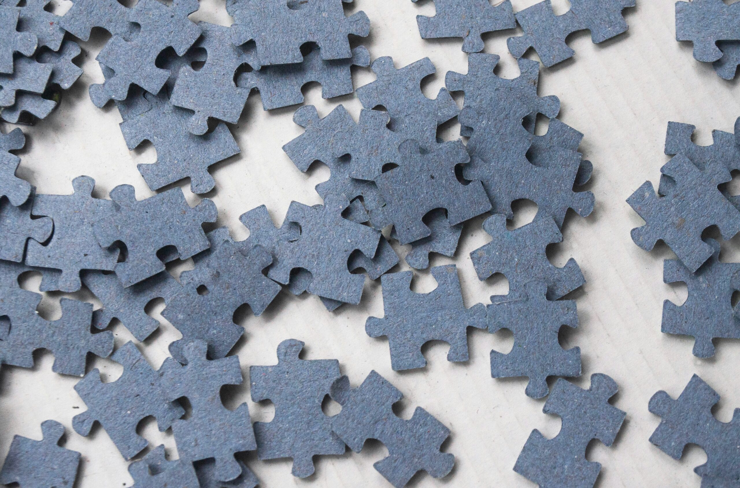 puzzle-jigsaw-blue