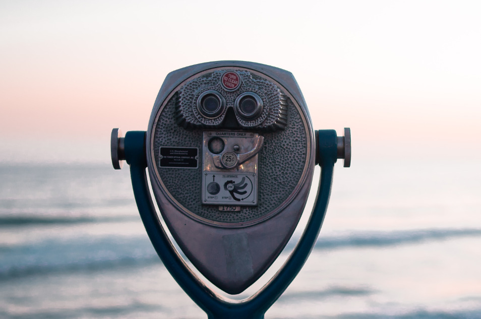 View_finder_beach_Photo_by_Matt_Howard_on_Unsplash